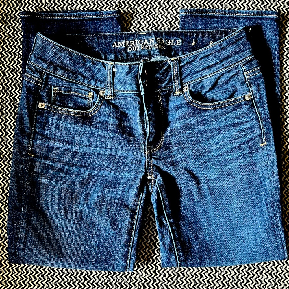 American Eagle Artist Crop Stretch size 2 jeans